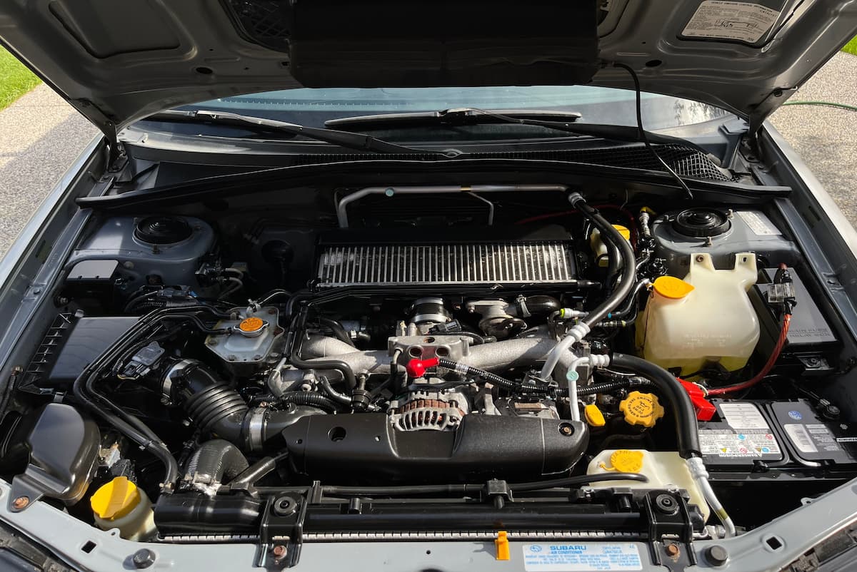 Alternator replacement performed on-site in a driveway in Jacksonville, NC